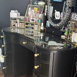 Makeup Vanity
