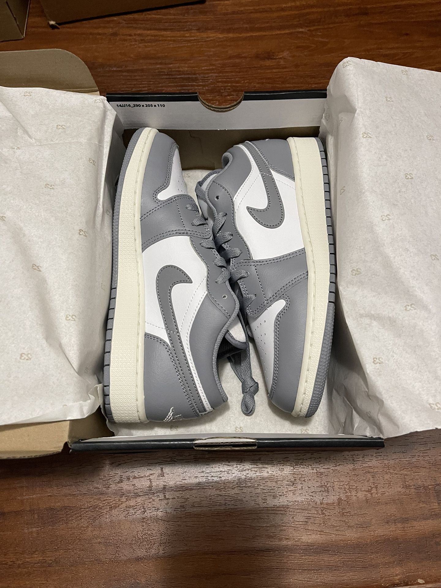 Jordan 1 Low Vintage Grey GS Size 7