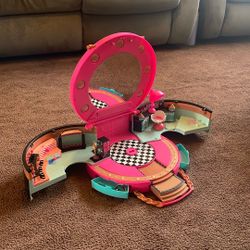 LOL doll Salon And Spa