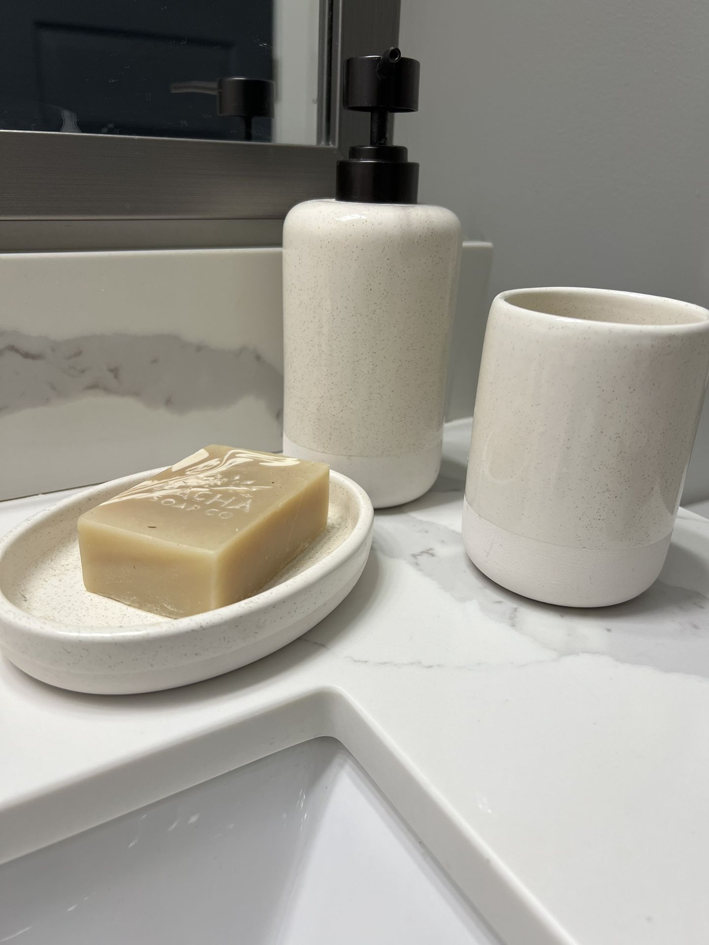 Bathroom Set. Soap Dispenser And Plate And Vase