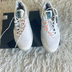 Adidas - Women's Shoe Tennis/Pickelball