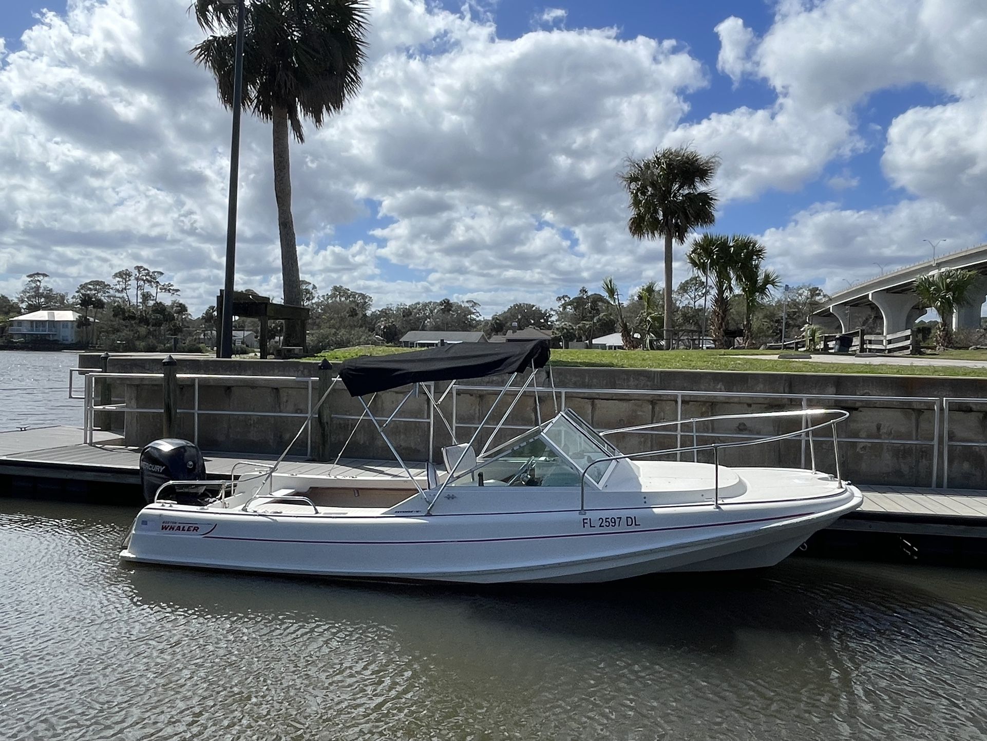 1978 Boston Whaler 21’ Revenge