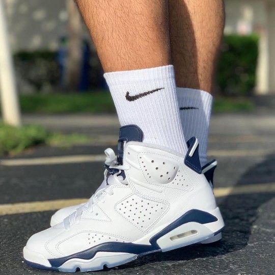 Jordan 6 New. Size 10.5