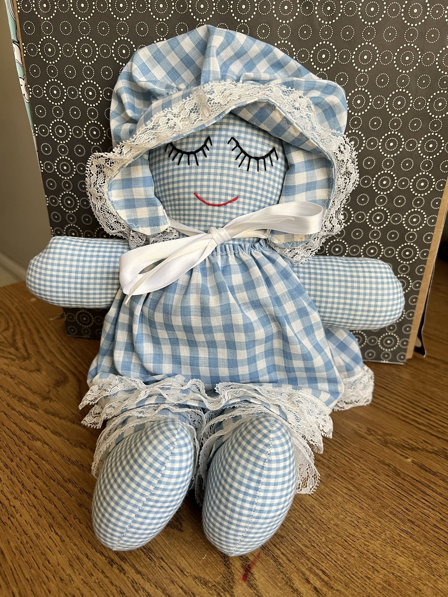 Vtg Folk Art Rag Doll White Blue Checkered Dress & Bonnet Lace Trimmed Handmade