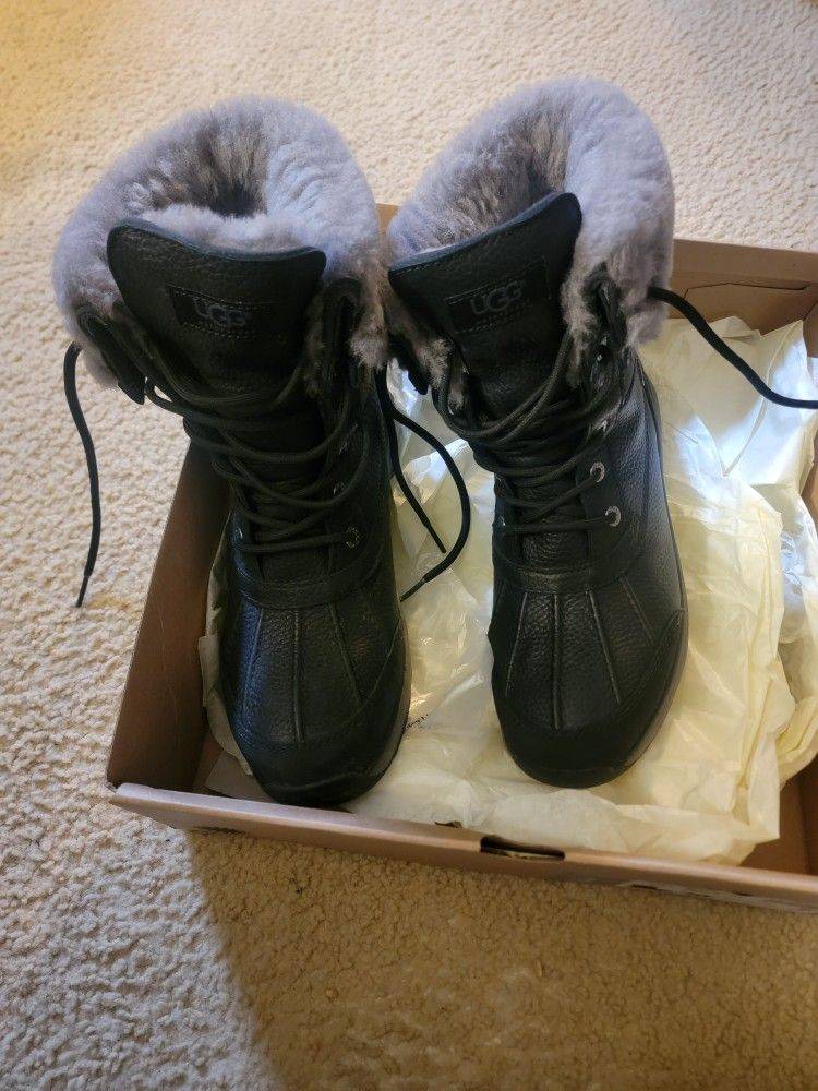 UGG ADIRONDACK III BLACK LEATHER WATERPROOF SNOW WOMENS BOOTS