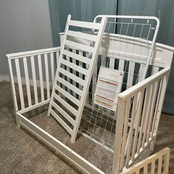 Baby Crib with baby mattress