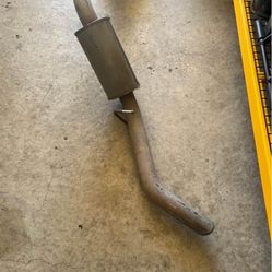 Exhaust Muffler - GM ((contact info removed)8) 2018 Silverado LT Original