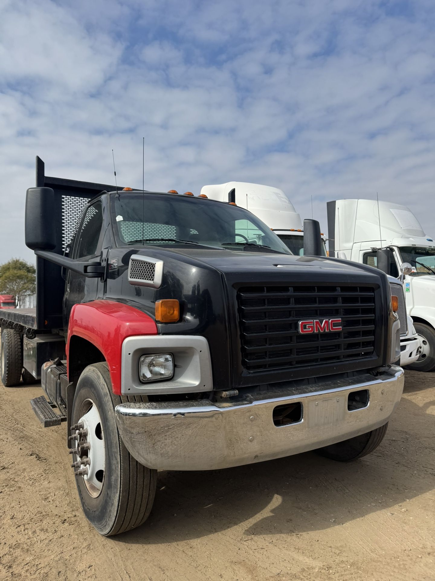 2004 GMC C7500