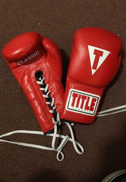 1v1 Boxing Gloves 16 Oz W/ Lace N Loops for Sale in Sugar Land, TX - OfferUp