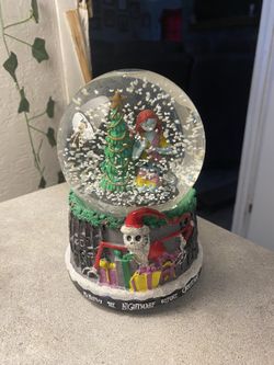 Snow Globe 