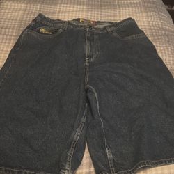 Men’s shorts