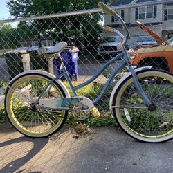 Bicycle Beach Cruiser 