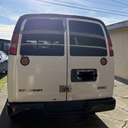 2007 GMC Savana