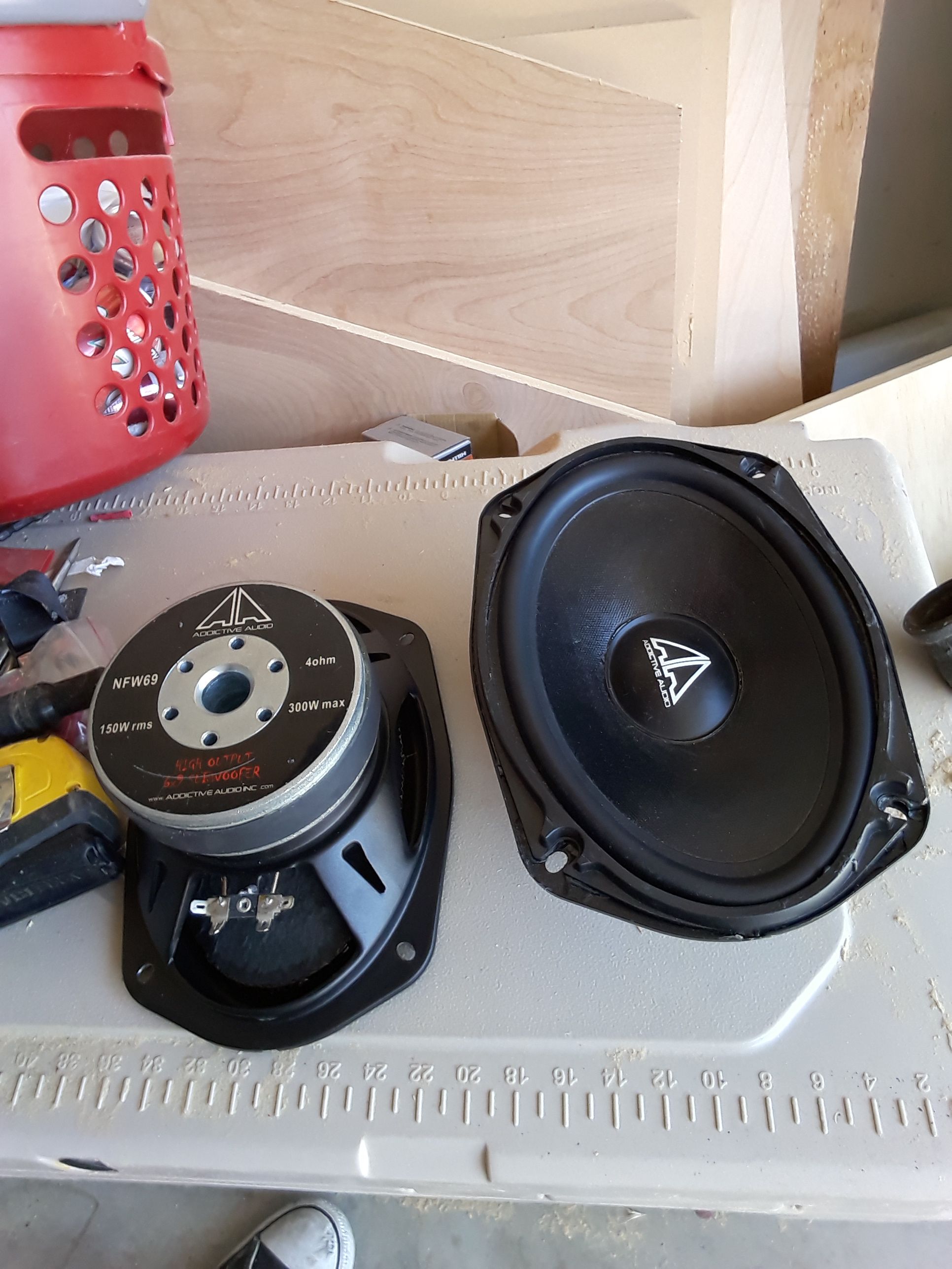 Addictive audio 6x9 subwoofers and amp for Sale in Winton, CA OfferUp