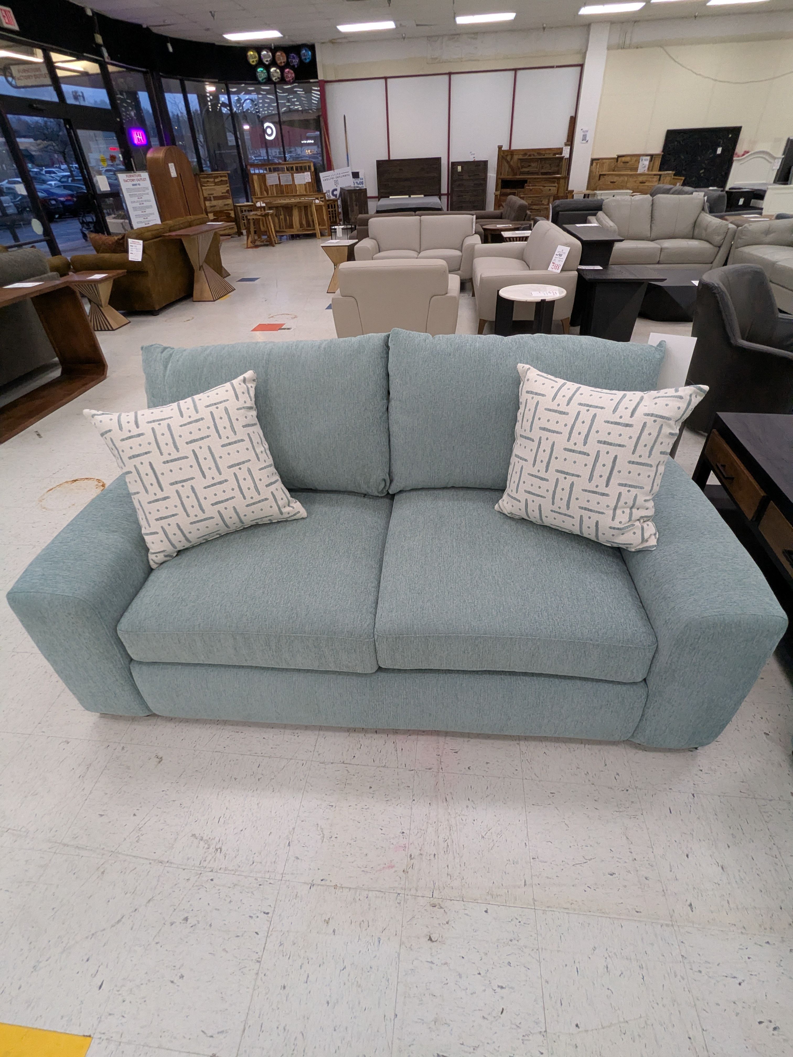 Clayton spa Loveseat