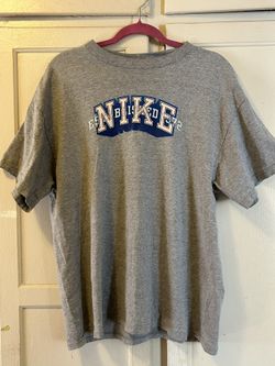 Y2k Nike Arch Logo Collegiate Style Graphic T Shirt Streetwear Sz L-M