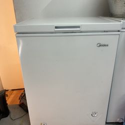 Midea chest Freezer