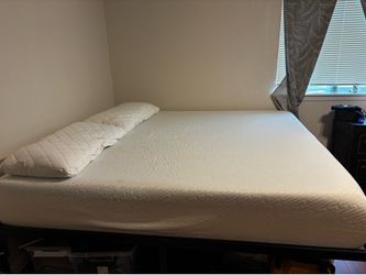 King memory foam mattress and frame moving need to sale