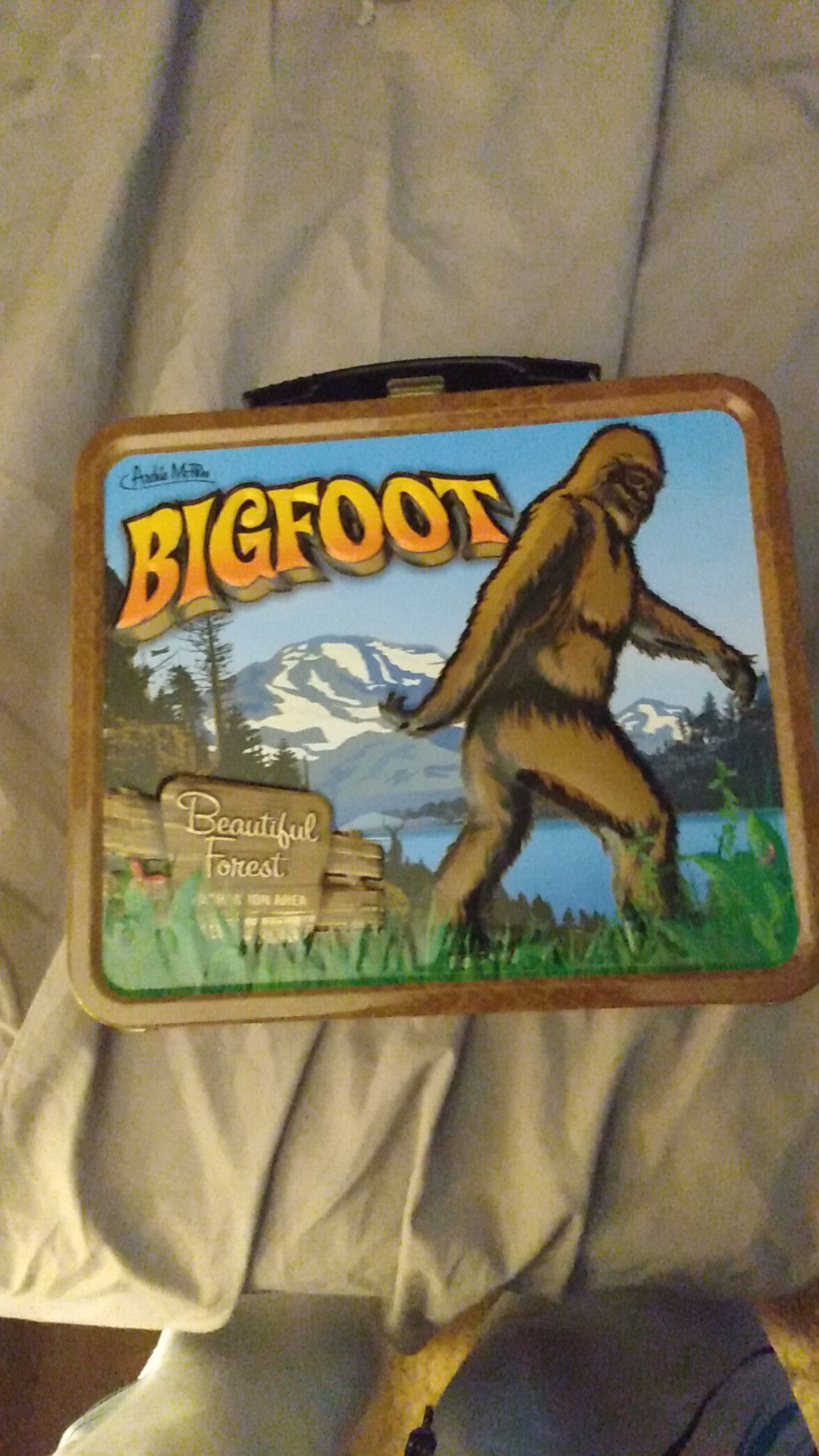 Bigfoot collector's lunch box