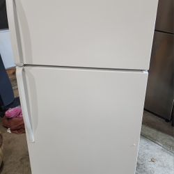 Nice, Clean Refrigerator