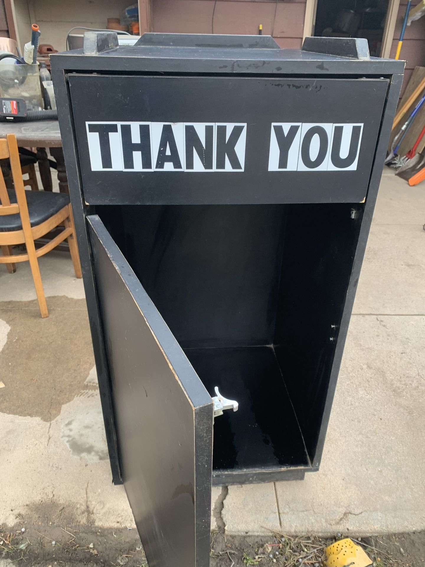 Commercial Trash Can