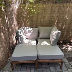 Outdoor Seating With Cushions 