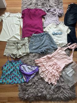 Women’s Clothes Size XS