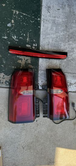 Tail Lights Tahoe 2015-2019