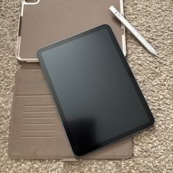Blue iPad 10 64gb with Speck Case and Logi Pen