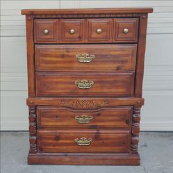 Dresser Bureau Tall Chest of 5 Drawers Highboy