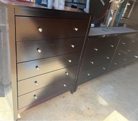 Bedroom furniture espresso finish on wood