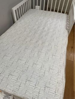Matress for Toddler (Sealy-2-Stage)