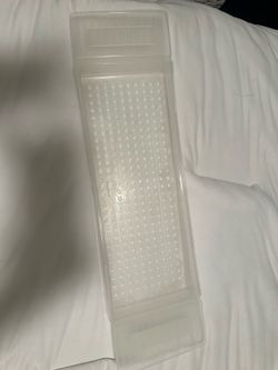Bath tray