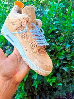 Jordan 4 hemp size 9m New & Authentic $130