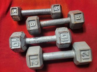 SINGLE HEXHEAD DUMBBELLS 
1-12LB.  1-10LB. 1-8LB. 1-5LB. TOTAL 35LBs
11525 S HALSTED /7111.S WESTERN 
30$  CASH ONLY AS IS.