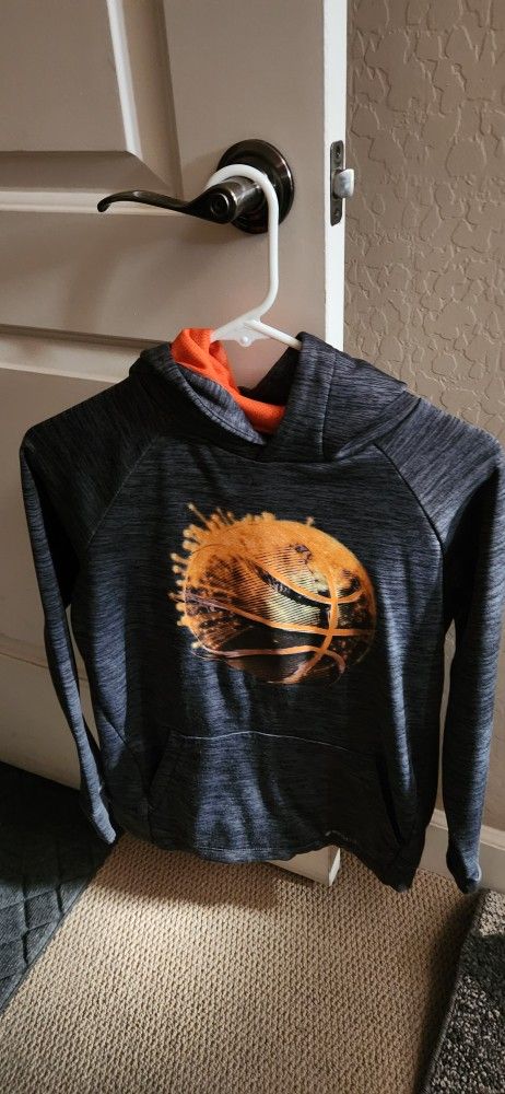 Basketball Hoodie Size 14-16 Boy Teakgear