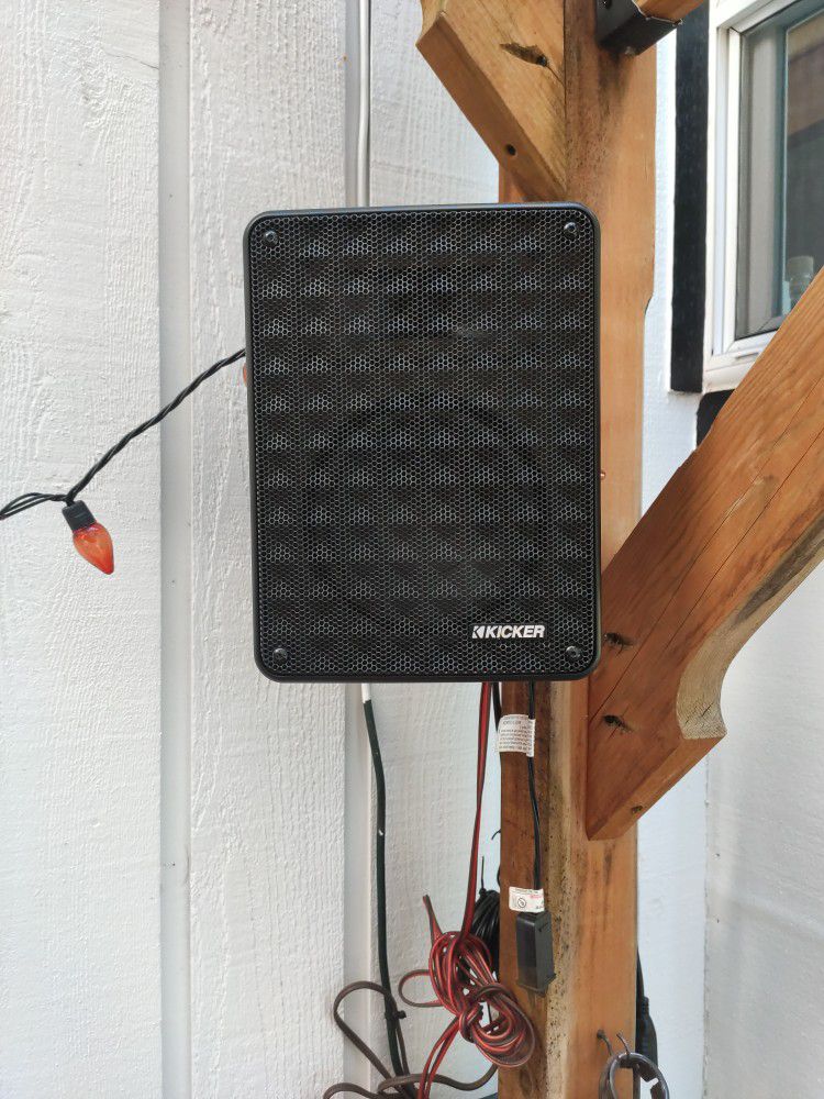 KICKER KB6B 2-Way Full Range Indoor Outdoor Speakers (Pair) 