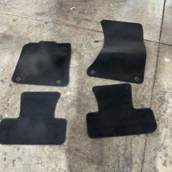 AUDI Q5 Floor Mats 