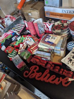 Lots Of Christmas Goodies 