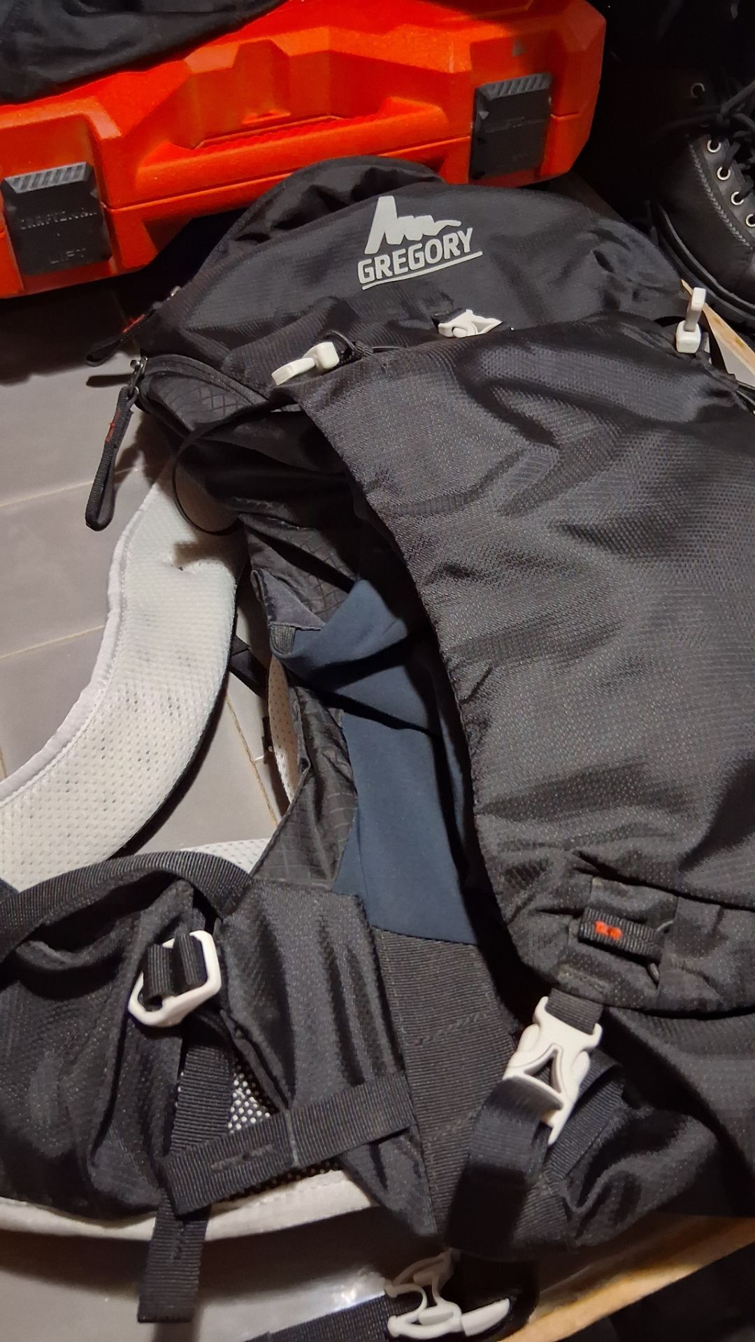 17 laptop roller backpack Solo Bryant 17.3
