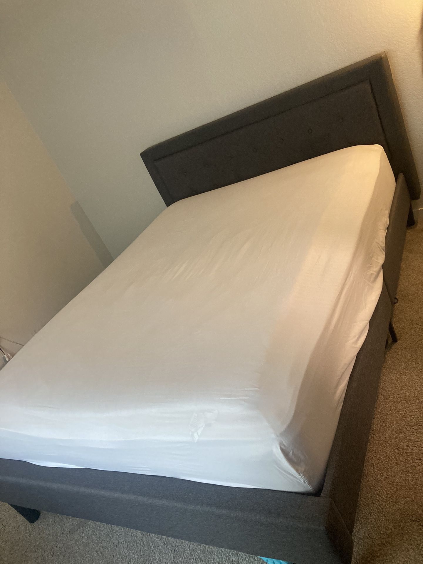 Queen Bed frame (Gray)