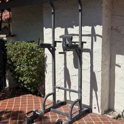 Power tower/weight bench 