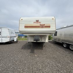 1988 Fifth Wheel Fleet Wood Prowler 