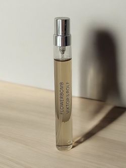 Viktor & Rolf Flowerbomb Perfume 0.34 Oz