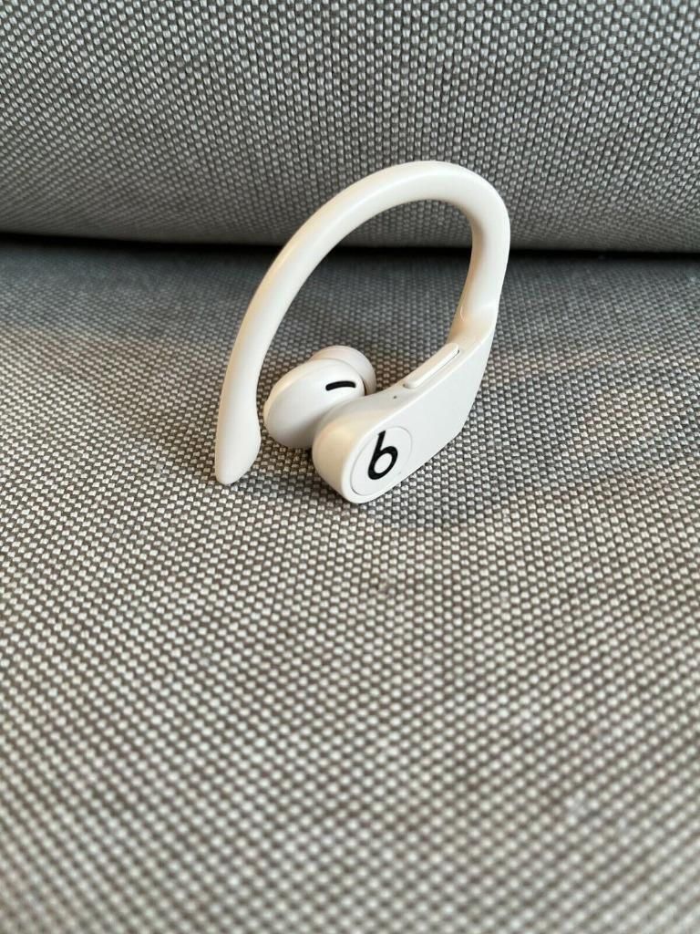 Powerbeats Pro