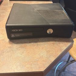 Xbox 360 S Console