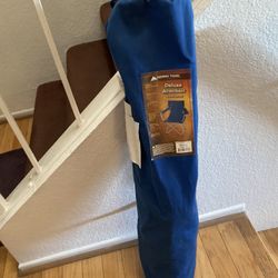 New Delux Armchair $20