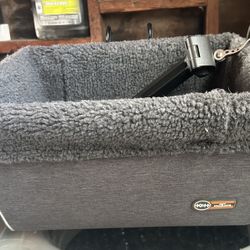 Dog Bike Basket Carrier For Small Or Medium Size Dog$40