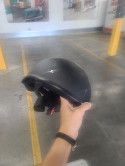 Women's medium helmet