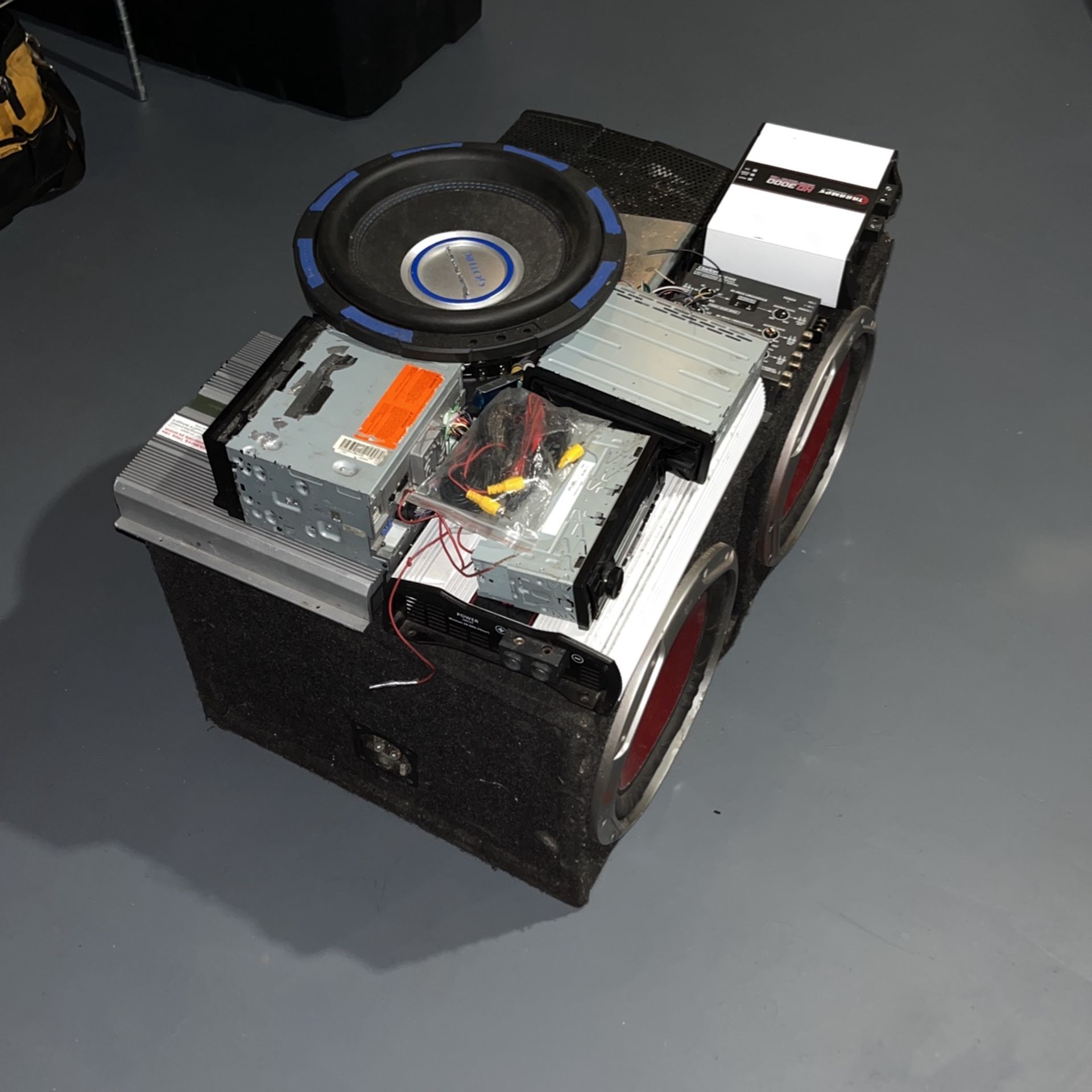 Soundsystem for sale